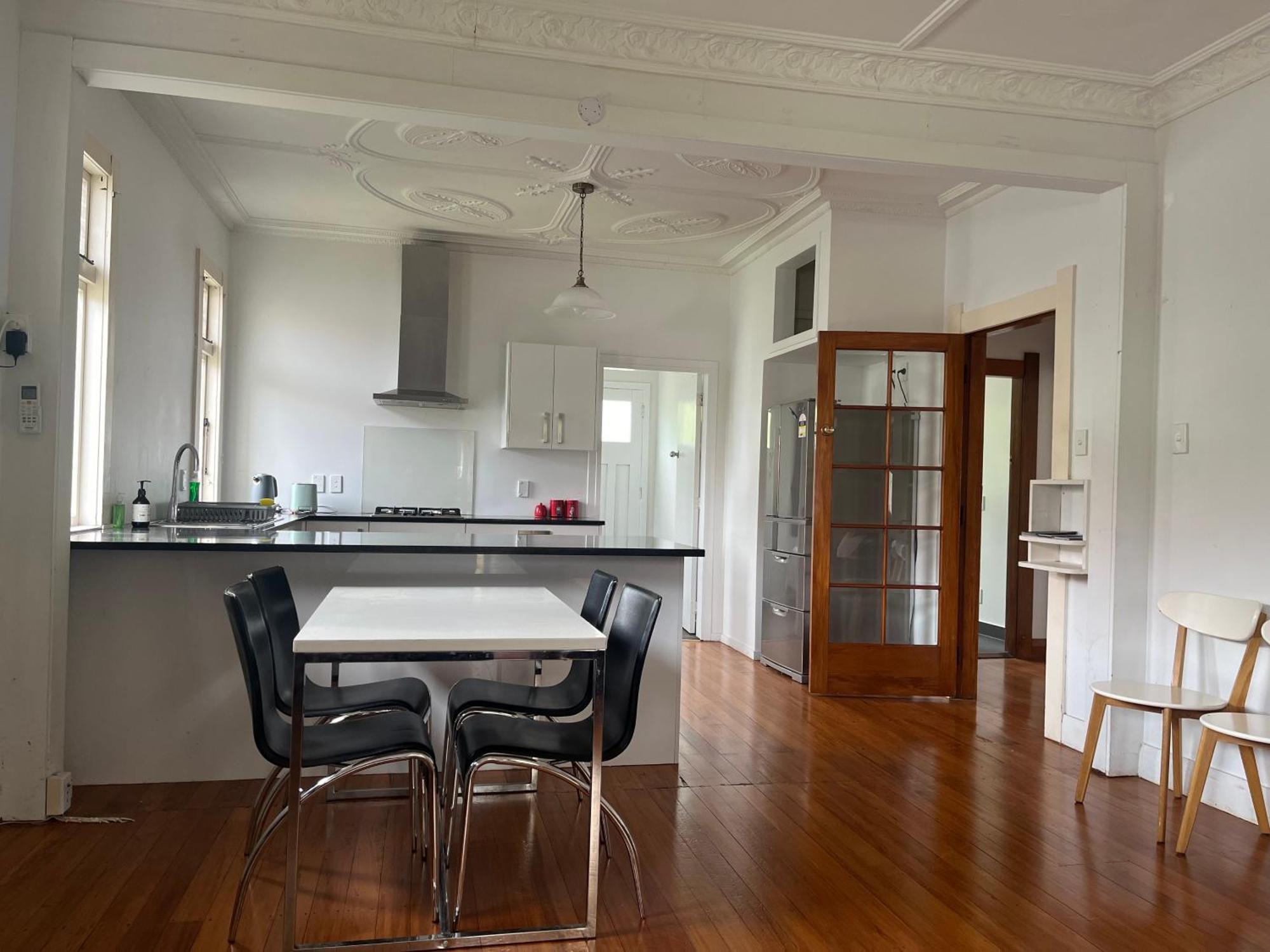 Spacious Retreat Near Ferry & Mall ويلينغتون المظهر الخارجي الصورة